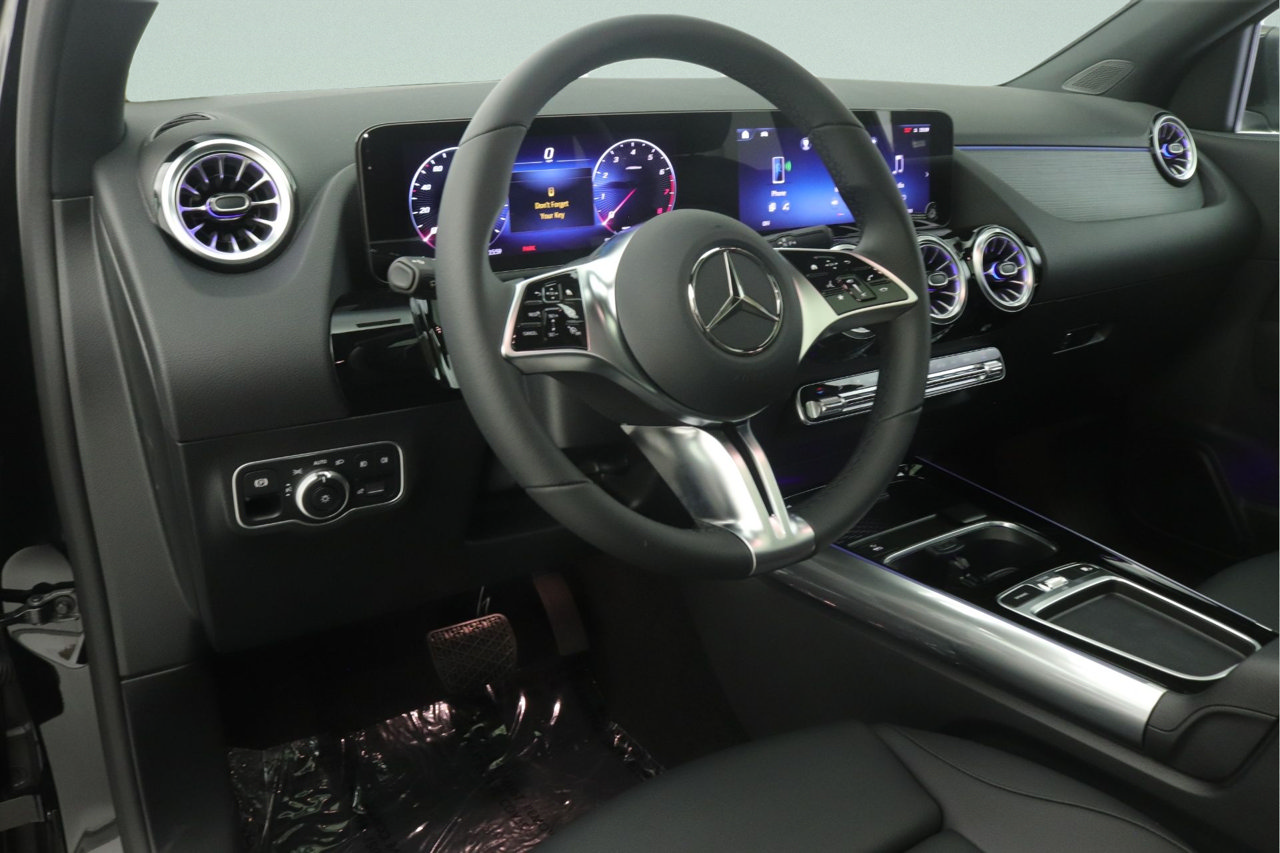 New 2026 Mercedes-Benz GLA 250 image 4
