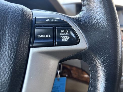 Used 2010 Honda Accord EX-L image 28