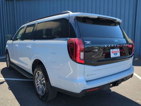 Certified 2025 Ford Expedition Max Active image 10