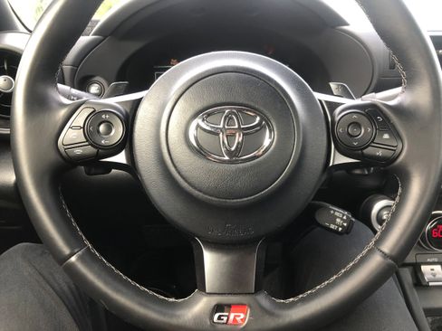 Used 2023 Toyota GR86 image 14