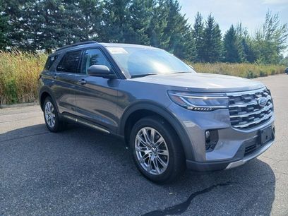 New 2025 Ford Explorer Active w/ Active Comfort Package