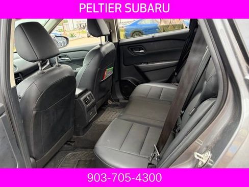 Used 2024 Nissan Rogue SV w/ SV Premium Package image 12