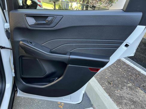 Used 2022 Ford Escape SE FWD image 67