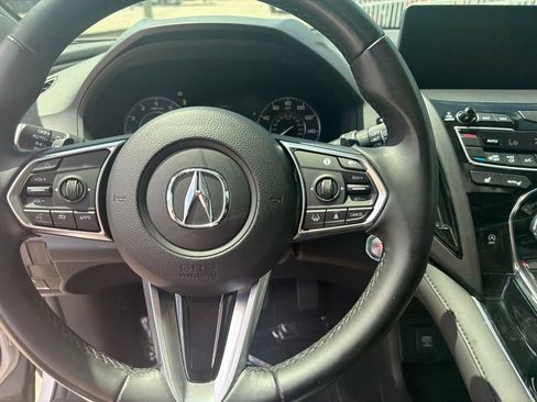 Used 2024 Acura RDX SH-AWD image 18