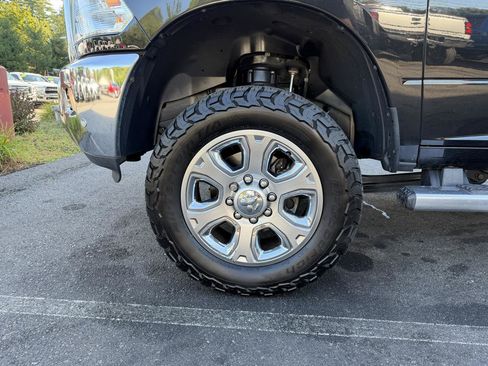 Used 2017 RAM 2500 Big Horn AWD/4WD image 9