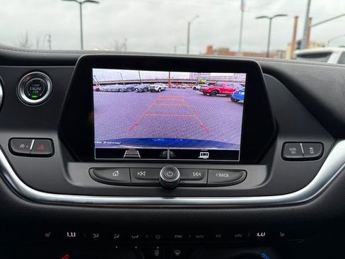 Used 2022 Chevrolet Blazer LT image 23