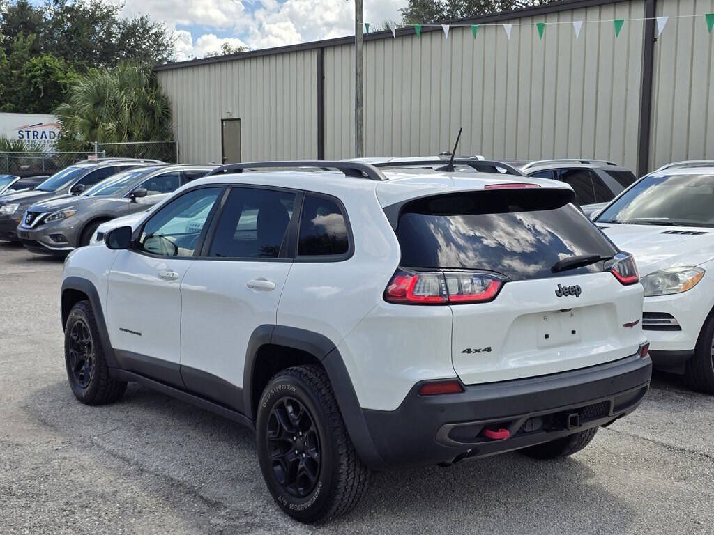 Used 2019 Jeep Cherokee Trailhawk w/ Comfort/Convenience Group AWD/4WD image 7