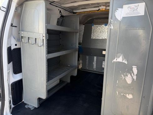 Used 2021 Nissan NV200 S FWD image 16