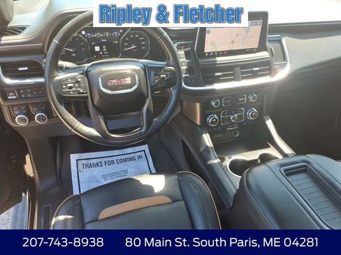 Used 2021 GMC Yukon XL AT4 w/ AT4 Premium Plus Package AWD/4WD image 19
