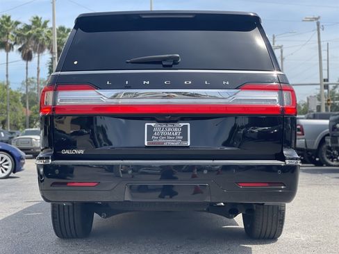 Used 2019 Lincoln Navigator L Reserve AWD/4WD image 7