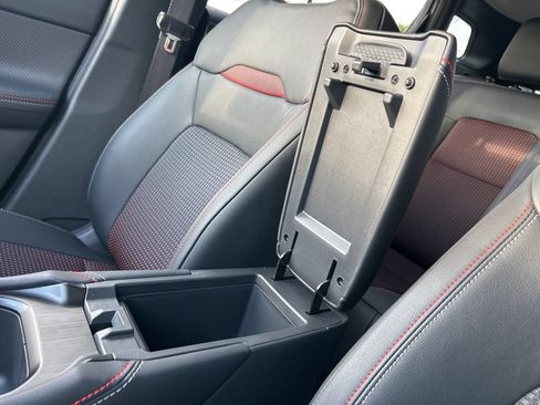 New 2026 Nissan Kicks SR FWD image 37