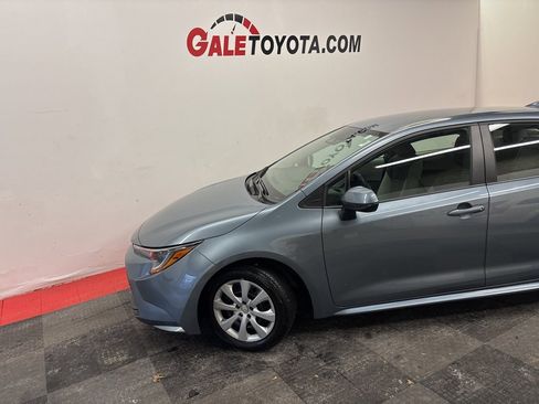 Used 2024 Toyota Corolla LE image 5