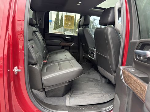 Used 2020 GMC Sierra 3500 Denali w/ Denali Ultimate Package AWD/4WD image 12