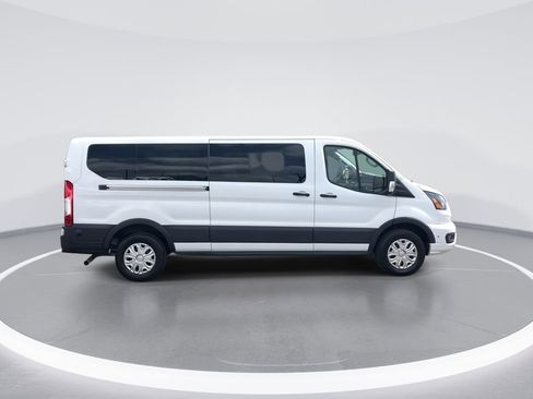 Used 2024 Ford Transit 350 XLT RWD image 9