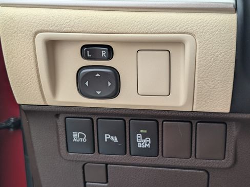 Used 2018 Lexus ES 350 w/ Premier Package FWD image 19