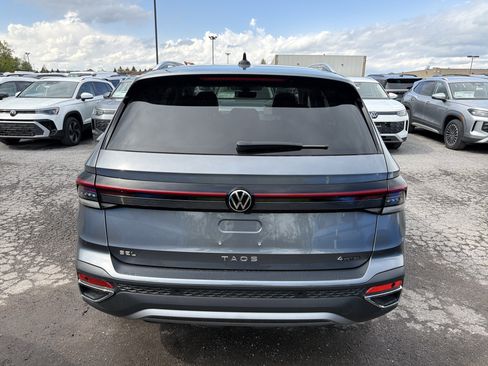 New 2026 Volkswagen Taos SEL AWD/4WD image 6