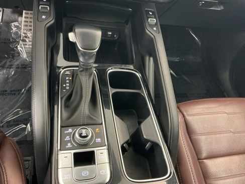 Used 2024 Kia Telluride SX Prestige AWD/4WD image 21