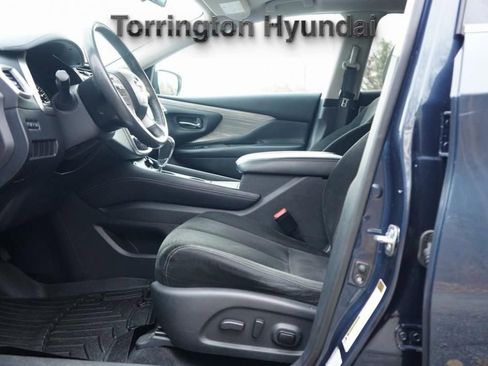 Used 2015 Nissan Murano SV w/ Premium Package image 27