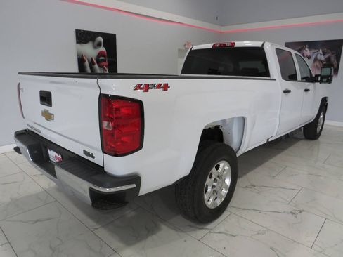 Used 2016 Chevrolet Silverado 3500 W/T w/ WT Convenience Package AWD/4WD image 3