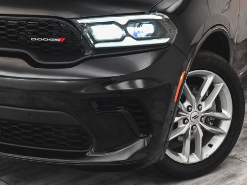 Used 2025 Dodge Durango GT AWD/4WD image 42
