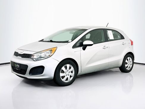 Used 2013 Kia Rio LX image 3