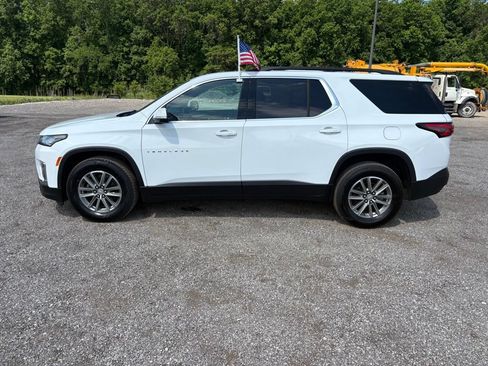 Used 2023 Chevrolet Traverse LT w/ LPO, Cargo Package AWD/4WD image 6