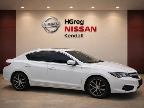 Used 2022 Acura ILX w/ Premium Package FWD image 4