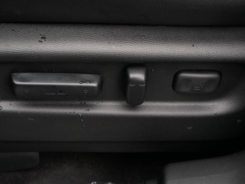 New 2026 Honda Ridgeline Black Edition image 16