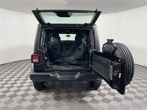 Used 2026 Jeep Wrangler Unlimited Sport AWD/4WD image 23