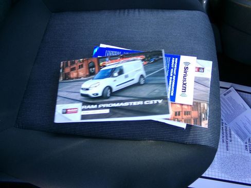 Used 2020 RAM ProMaster City Tradesman SLT w/ Window Group 05 FWD image 10