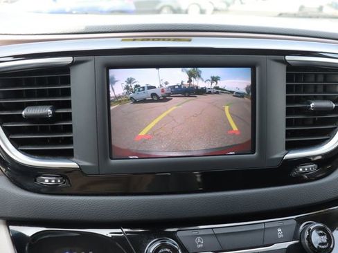 Used 2023 Chrysler Voyager LX FWD image 27