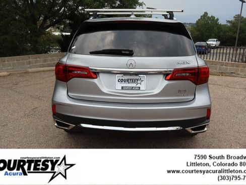 Used 2017 Acura MDX SH-AWD image 5
