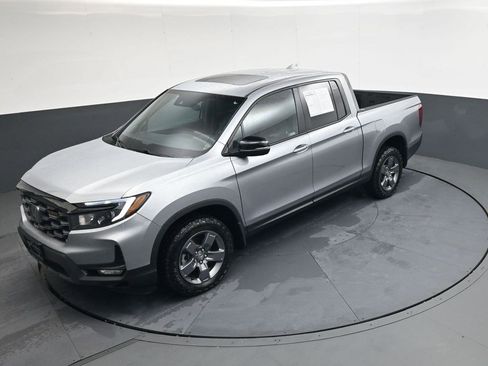 Used 2024 Honda Ridgeline TrailSport image 34