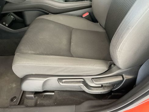 Used 2020 Honda HR-V EX image 12