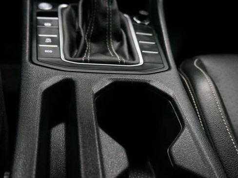 Certified 2023 Volkswagen Jetta SE image 21