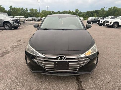 Used 2019 Hyundai Elantra SEL FWD image 5