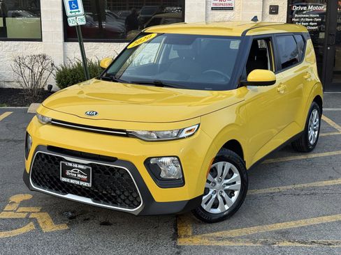 Used 2020 Kia Soul LX FWD image 4