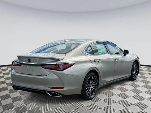 New 2025 Lexus ES 350 Premium image 2