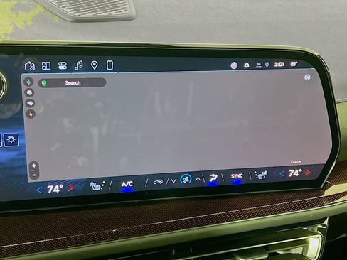 New 2026 Chevrolet Traverse Z71 w/ Enhanced Driving Package AWD/4WD image 13