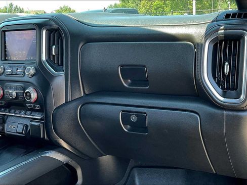 Used 2019 GMC Sierra 1500 AT4 w/ AT4 Premium Package AWD/4WD image 18