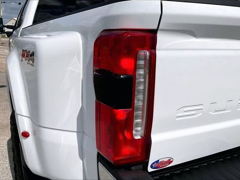 Used 2024 Ford F350 Lariat w/ Lariat Ultimate Package image 20