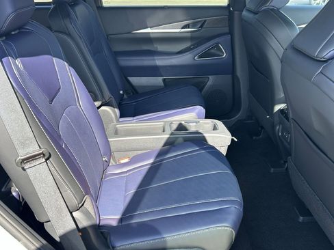 New 2026 INFINITI QX60 Sport image 11