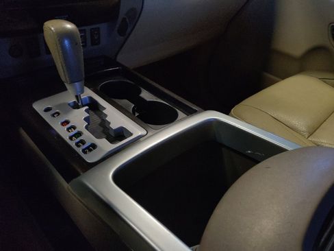 Used 2013 Nissan Titan SL w/ SL Max Utility Pkg image 26