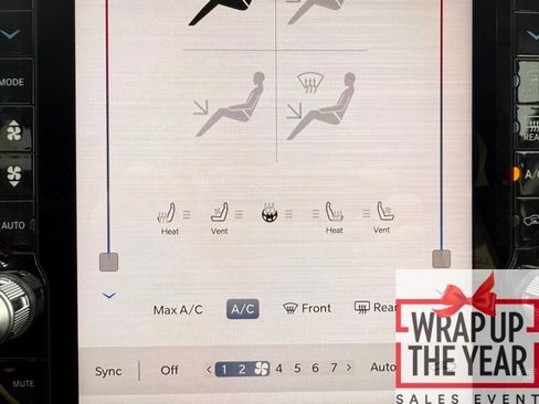 Used 2025 RAM 3500 Longhorn image 31