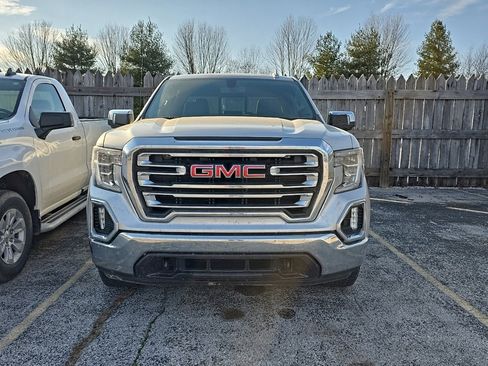 Used 2021 GMC Sierra 1500 SLT image 2