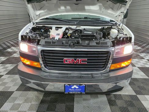 Used 2019 GMC Savana 2500 w/ Driver Convenience Package image 30