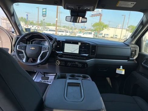 New 2025 Chevrolet Silverado 1500 LT w/ Safety Package RWD image 25