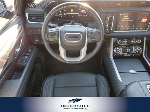 Used 2024 GMC Yukon Denali w/ Advanced Technology Package image 16