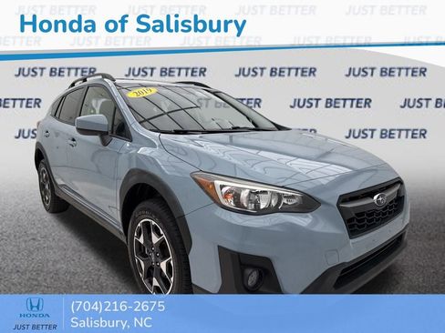 Used 2019 Subaru Crosstrek 2.0i Premium image 1