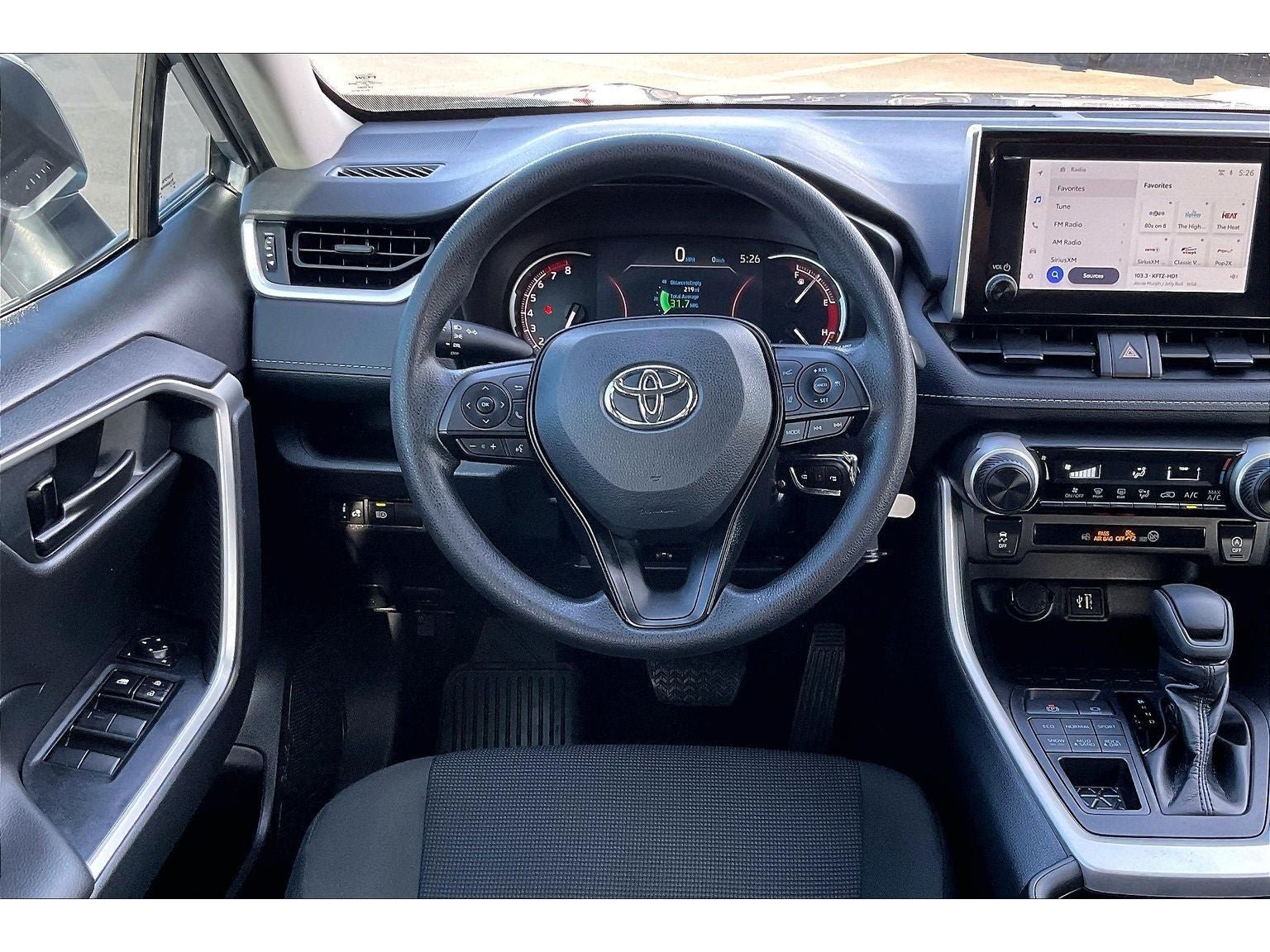 Used 2024 Toyota RAV4 LE AWD/4WD image 5